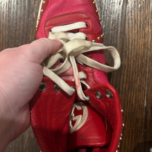 Gucci Dapper Dan Two Toned Sneakers - Picture 6 of 12